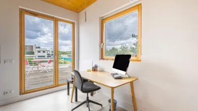 Single-family home in Urban Core photo 23