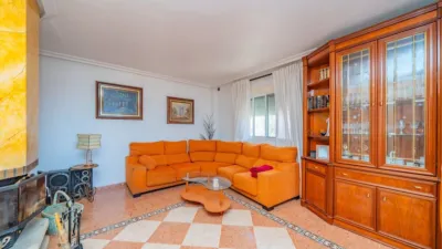 Single-family home on Avenida de los Árboles, no. > photo 5