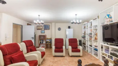 Single-family home on Avenida del Majal Blanco, no. > photo 33