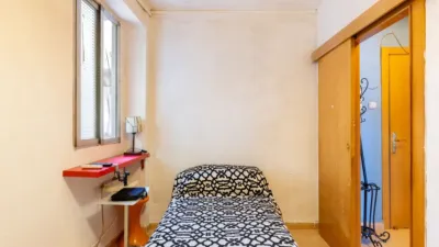 Apartment on Carrer de Lenginyer José Sirera, No. photo 23