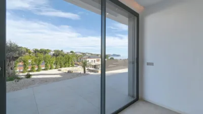 Apartment in La Fustera photo 32