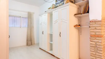 Single-family home on Carrer del Doctor Moliner, no. > photo 15