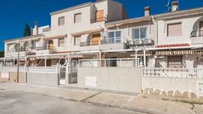 Semi-detached house on Carrer de Biar, nº > photo 28