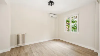Apartment on Avenida de Bruselas, No. > photo 5