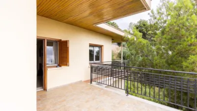 Single-family home on street >Urbanización Bosque U14, nº > photo 54