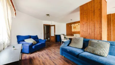 Semi-detached house on Avenida de la Solidaridad, No. photo 3