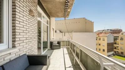 Apartment on Francisco Silvela Street, No. > photo 2