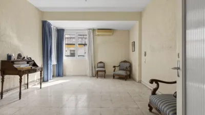 Apartment on Av. de La República Argentina, No. photo 28