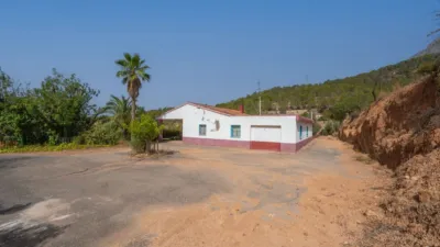 Single-family home on Calle Partida Raco Bosuna, No. photo 2