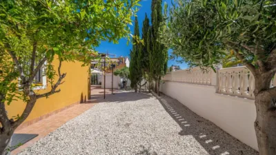 Flat on Carrer Bahia, nº photo 2