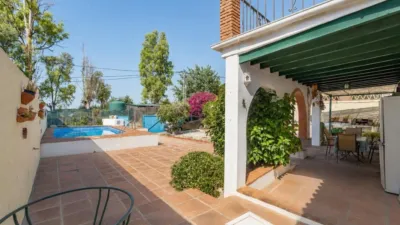 Single-family home on Calle Los Tablazos, No. photo 2