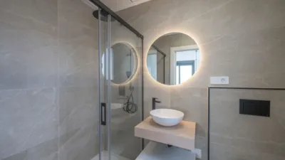 Semi-detached house on Carrer Morella, nº > photo 19