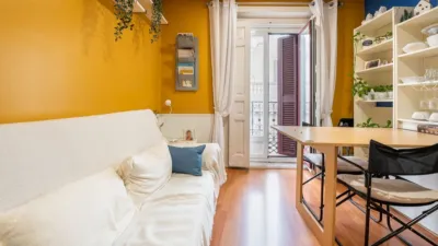 Flat on C. de Toledo, nº > photo 3