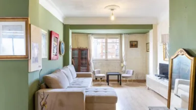Apartment on Carrer de Lluís Oliag, no. > photo 2