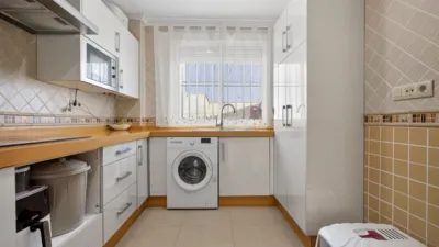 Apartment on Calle de Américo Vespucio, No. > photo 9