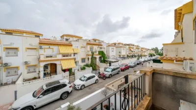 Townhouse on Avinguda Descandinàvia, no. photo 22