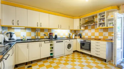 Single-family home in Casa Forestal Tablada Building photo 9