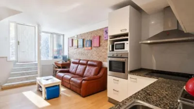 Duplex on Carrer del Ferrocarril, No. > photo 4