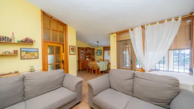 Single-family home on Urbanizacion Bonaire, no. photo 6