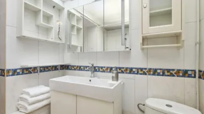 Duplex on Carrer del Ferrocarril, No. > photo 19