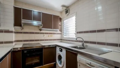 Apartment on Avenida de Alfonso X El Sabio, No. > photo 8
