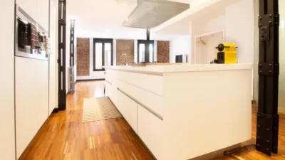 Flat on C. de La Alameda, nº > photo 8