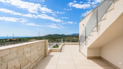 Semi-detached house on Carrer Morella, nº > photo 35
