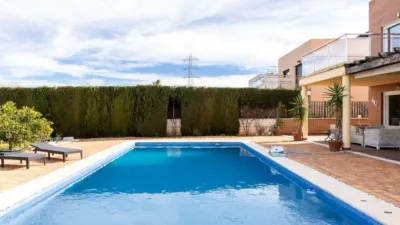 Single-family home on Carrer Perdiu, nº > photo 3