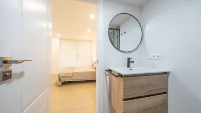 Apartment on Rambla Mendez Nuñez Street, No. photo 32