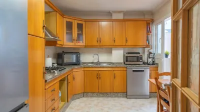 Apartment on Carrer de San Carlos, nº > photo 9