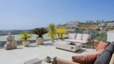 Penthouse on Calle de Benalauría, No. > photo 7