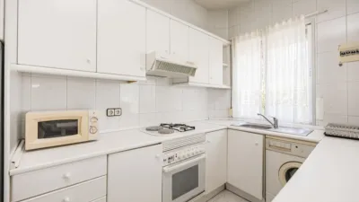 Single-family home on Calle de Luis Camoens, No. photo 9