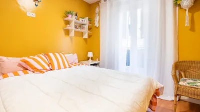Flat on C. de Toledo, nº > photo 17