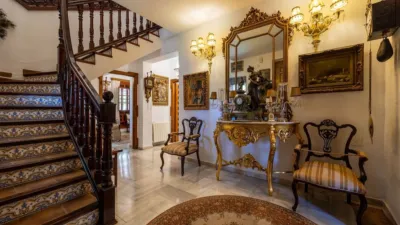 Single-family home on Avenida del Alamillo, no. > photo 4