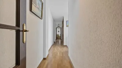 Apartment on Jiménez Aranda Street, No. > photo 22