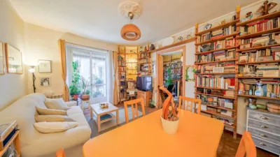 Apartment on Calle de la Palma, No. > photo 3