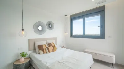 Semi-detached house on Carrer Morella, nº > photo 28