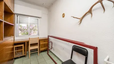 Single-family home on Calle de Luis Camoens, No. photo 27