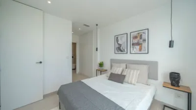 Semi-detached house on Carrer Morella, nº > photo 17