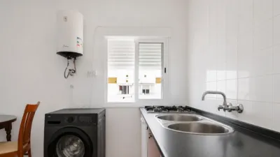 Apartment on Bda. Villegas Street, No. photo 11