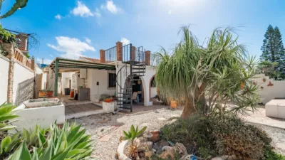 Single-family home on Calle Los Tablazos, No. photo 25