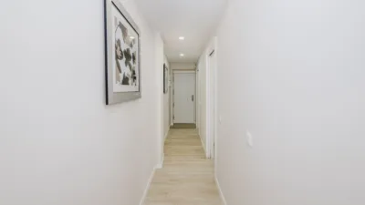 Apartment on Plaza Fernando de Herrera, No. photo 5