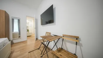 Flat on Doctor Piga Street, No. > photo 11