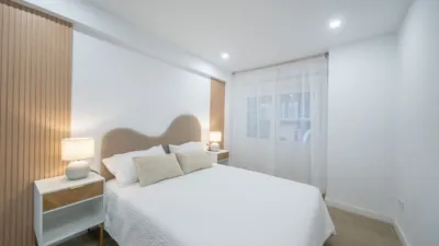 Apartment on Rambla Mendez Nuñez Street, No. photo 34