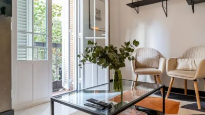 Apartment on C. de Antonio Acuña, no. photo 10