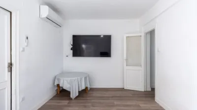 Apartment on Carrer de Sant Onofre, no. > photo 5