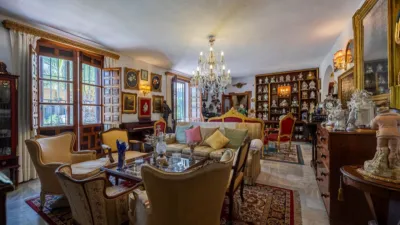 Single-family home on Avenida del Alamillo, no. > photo 8