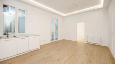 Apartment on Calle de Ibiza, No. > photo 9