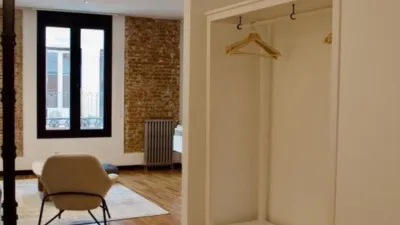 Flat on C. de La Alameda, nº > photo 14
