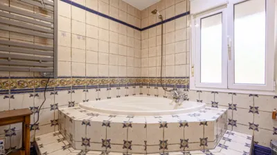Single-family home in Casa Forestal Tablada Building photo 17